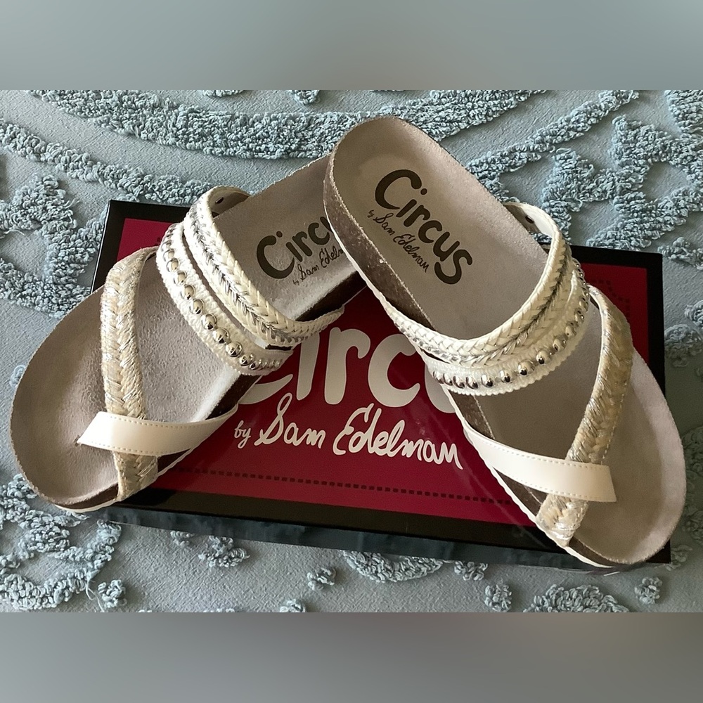 Circus by Sam Edelman Women's White Sandals